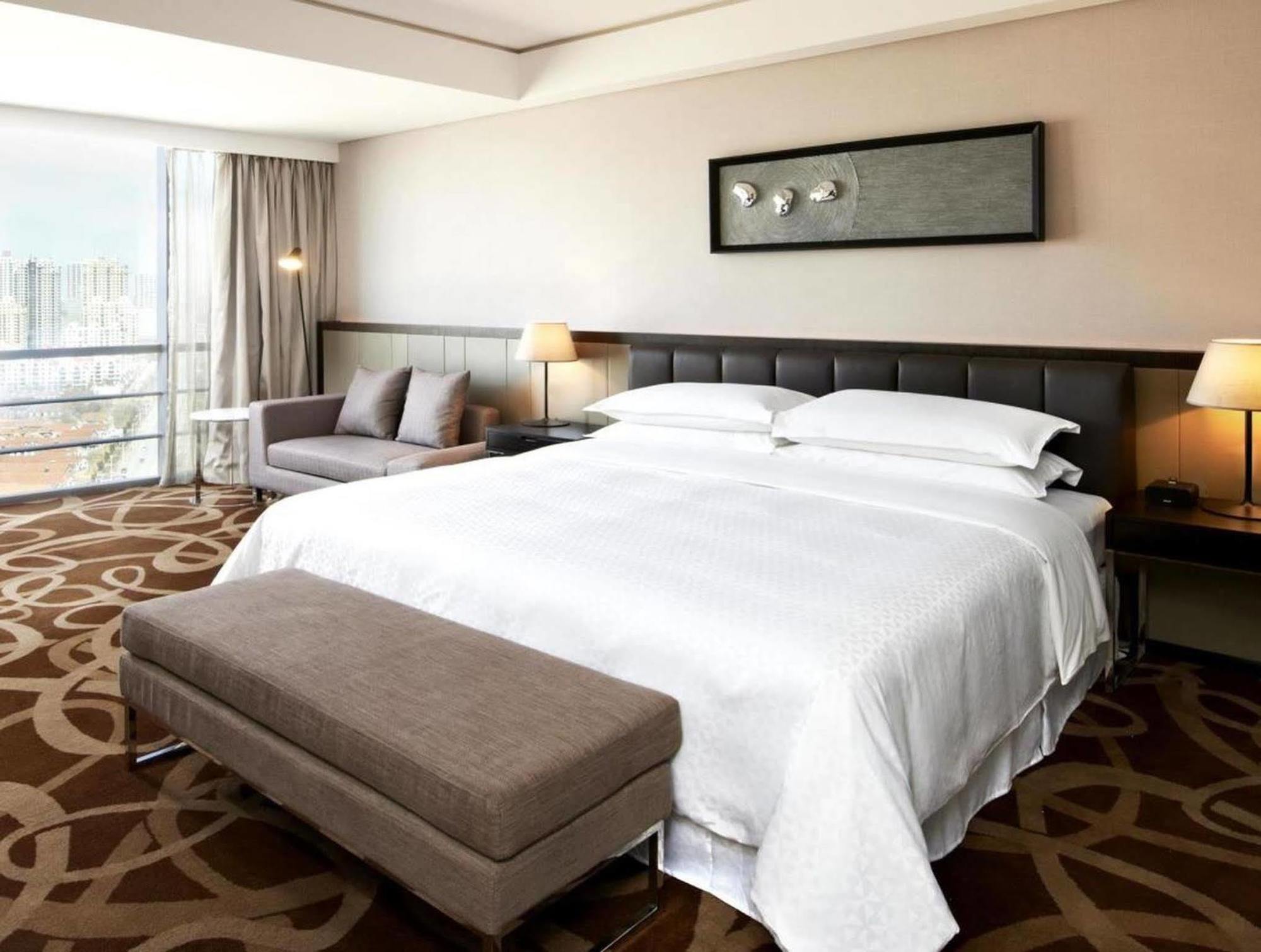 Four Points By Sheraton Qingdao, West Coast Zewnętrze zdjęcie